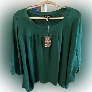 Women’s color Jade blouse made with sustainable material 100% organic